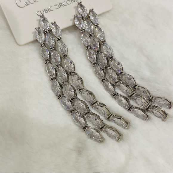 Cote D’argent Rhodium Crystals Chandelier Drop Earrings - Picture 2 of 3